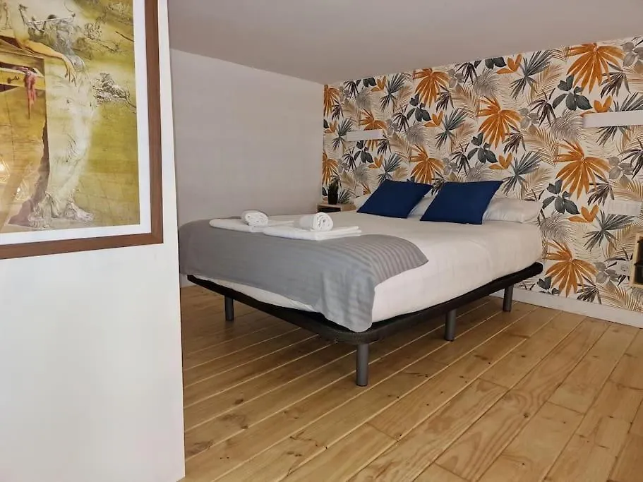 Mediodia Chica apartamento tipo loft en La Latina-1
