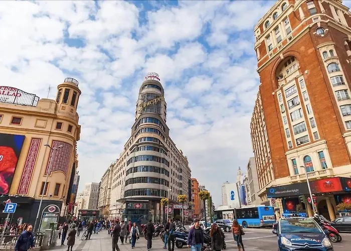 Punta Me Aparments In The Best Location Of Madrid Downtown